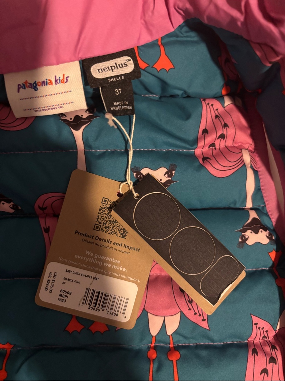 Patagonia Girls' Bright Pink Quilted Puffer Vest - Picture 4 of 4